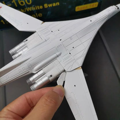 Tu-160 Blackjack Russia 1:200 Diecast Model