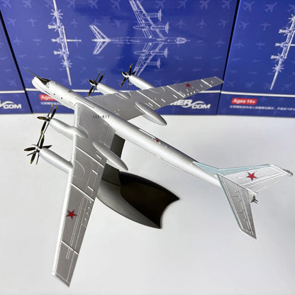 Tu-95 Bear Russia 1:200 Diecast Model