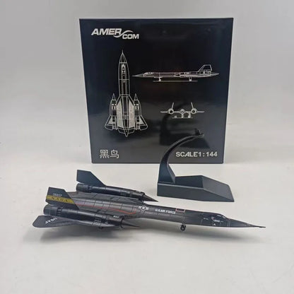 SR-71A Blackbird 1:144 Diecast Model