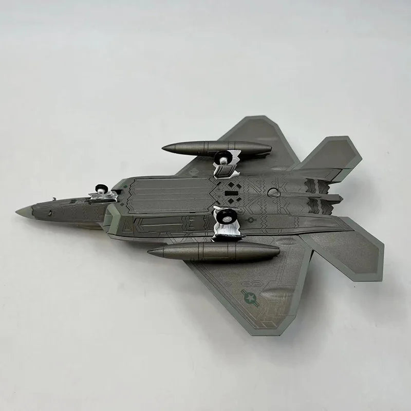 F-22 Raptor – USAF 1:100 Diecast Model