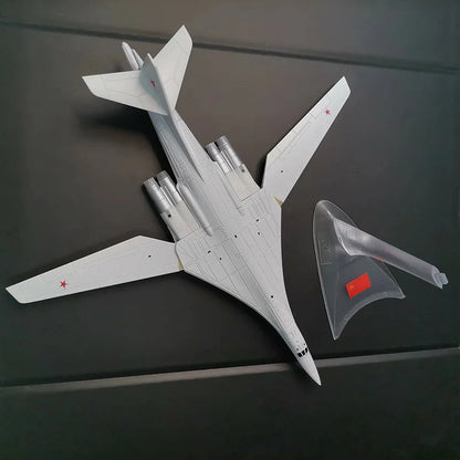 Tu-160 Blackjack Russia 1:200 Diecast Model