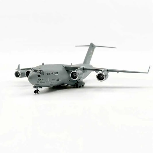 C-17 Globemaster III USAF 1:200 Diecast Model