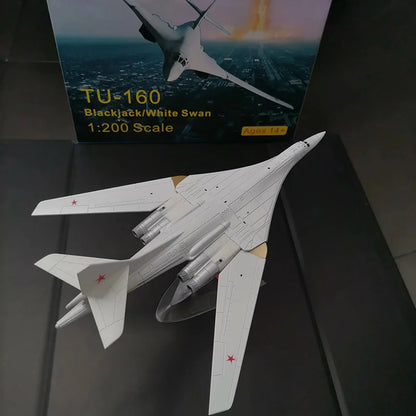 Tu-160 Blackjack Russia 1:200 Diecast Model
