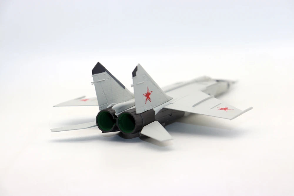 MiG-25RBT Foxbat-B Russia 1:100 Diecast Model