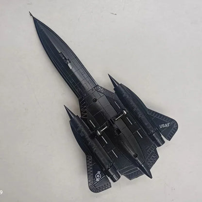 SR-71A Blackbird 1:144 Diecast Model