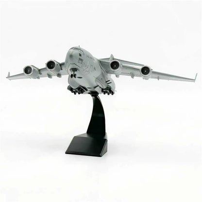 C-17 Globemaster III USAF 1:200 Diecast Model