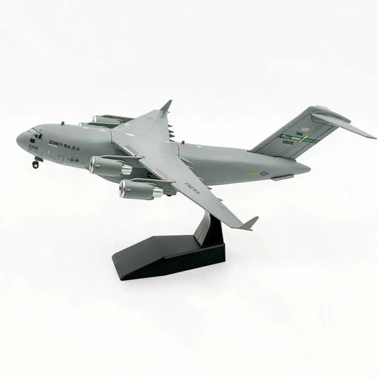 C-17 Globemaster III USAF 1:200 Diecast Model