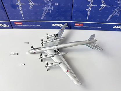 Tu-95 Bear Russia 1:200 Diecast Model
